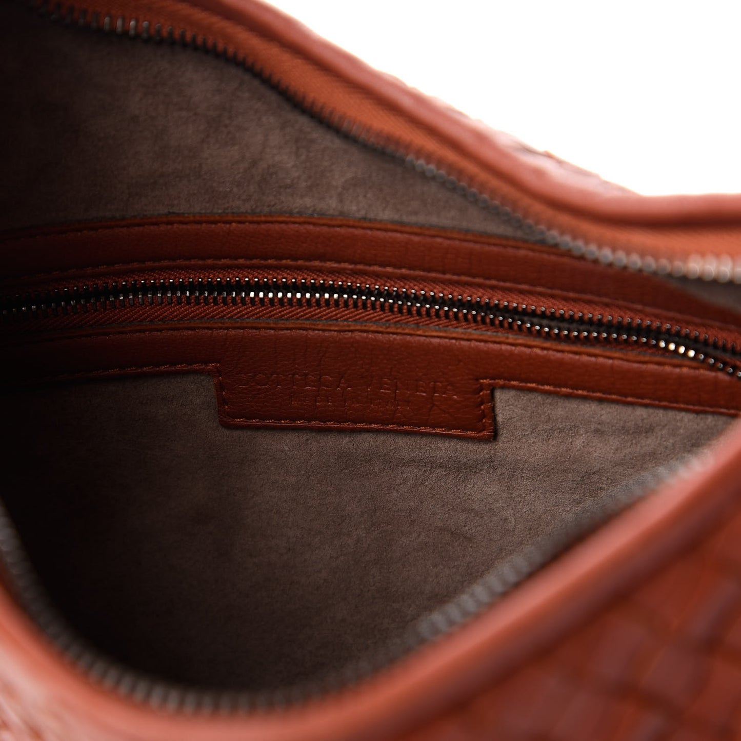 Nappa Intrecciato Medium Veneta Hobo