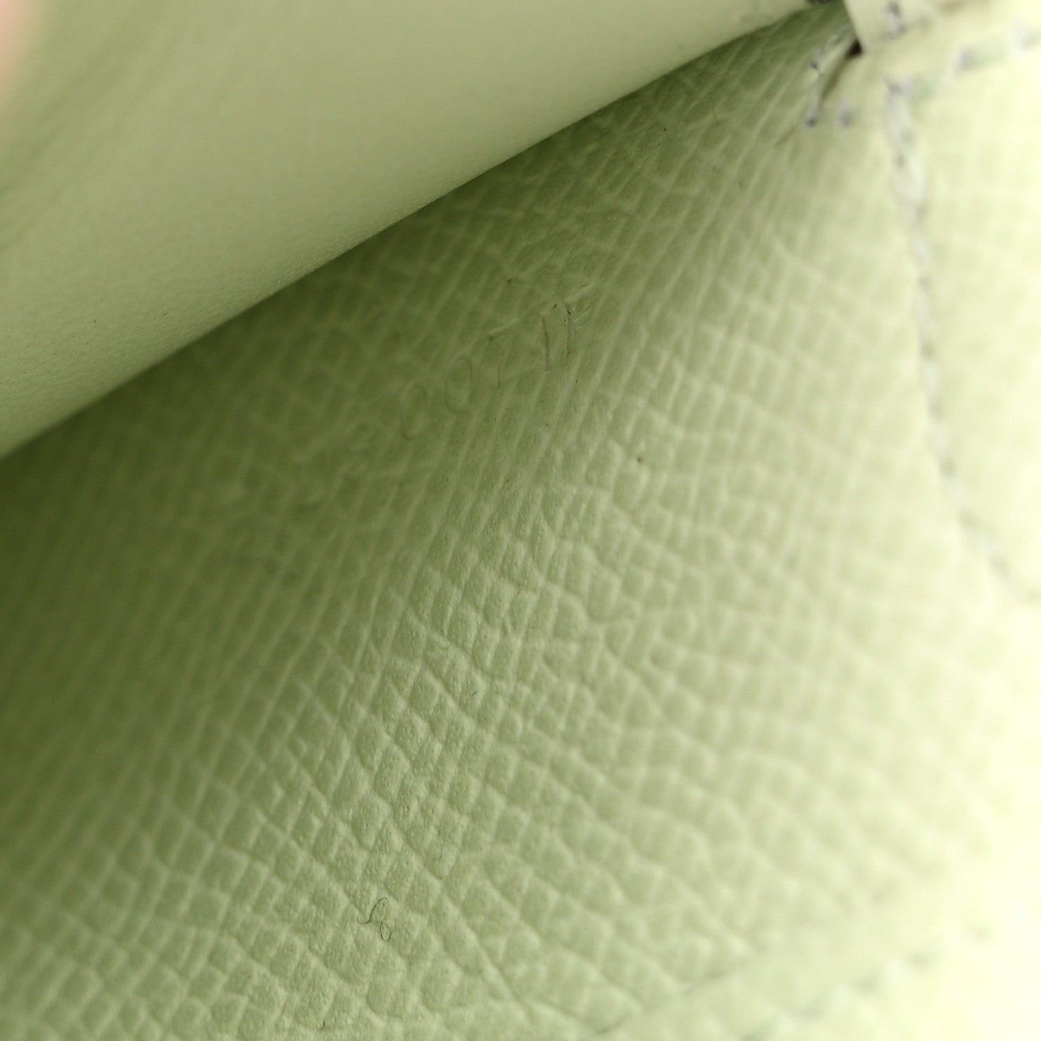 Hermes Epsom Kelly Wallet To Go Vert Fizz 7 of 11