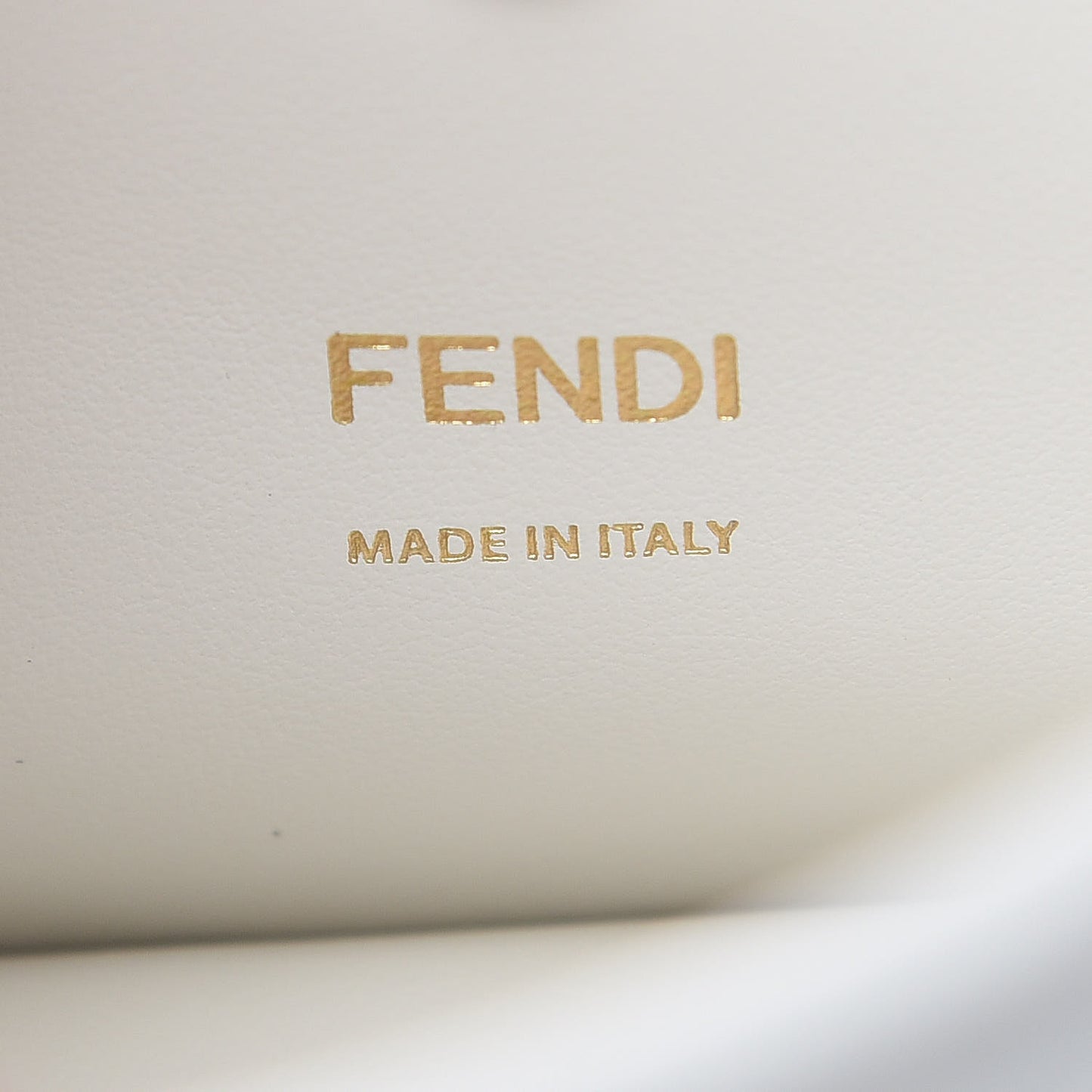 TPU FF Vitello Century F is Fendi Small Kan I Shoulder Bag White