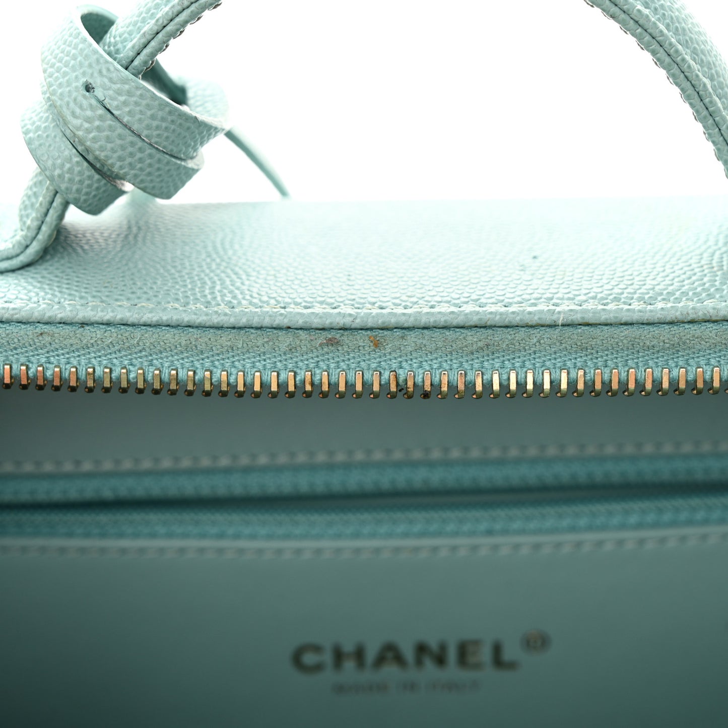 Caviar Quilted Medium CC Filigree Vanity Case Light Blue