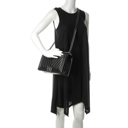 Chanel Calfskin Chevron New Medium Boy Flap Black 2 of 7