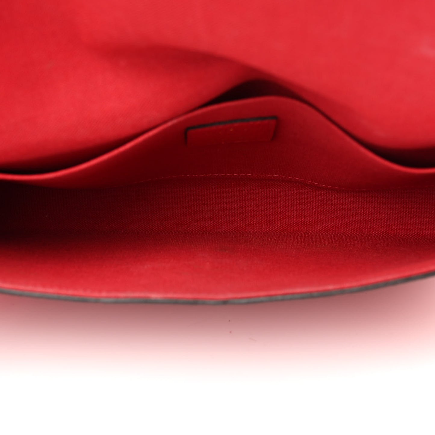 Empreinte Pochette Felicie Chain Wallet Scarlet