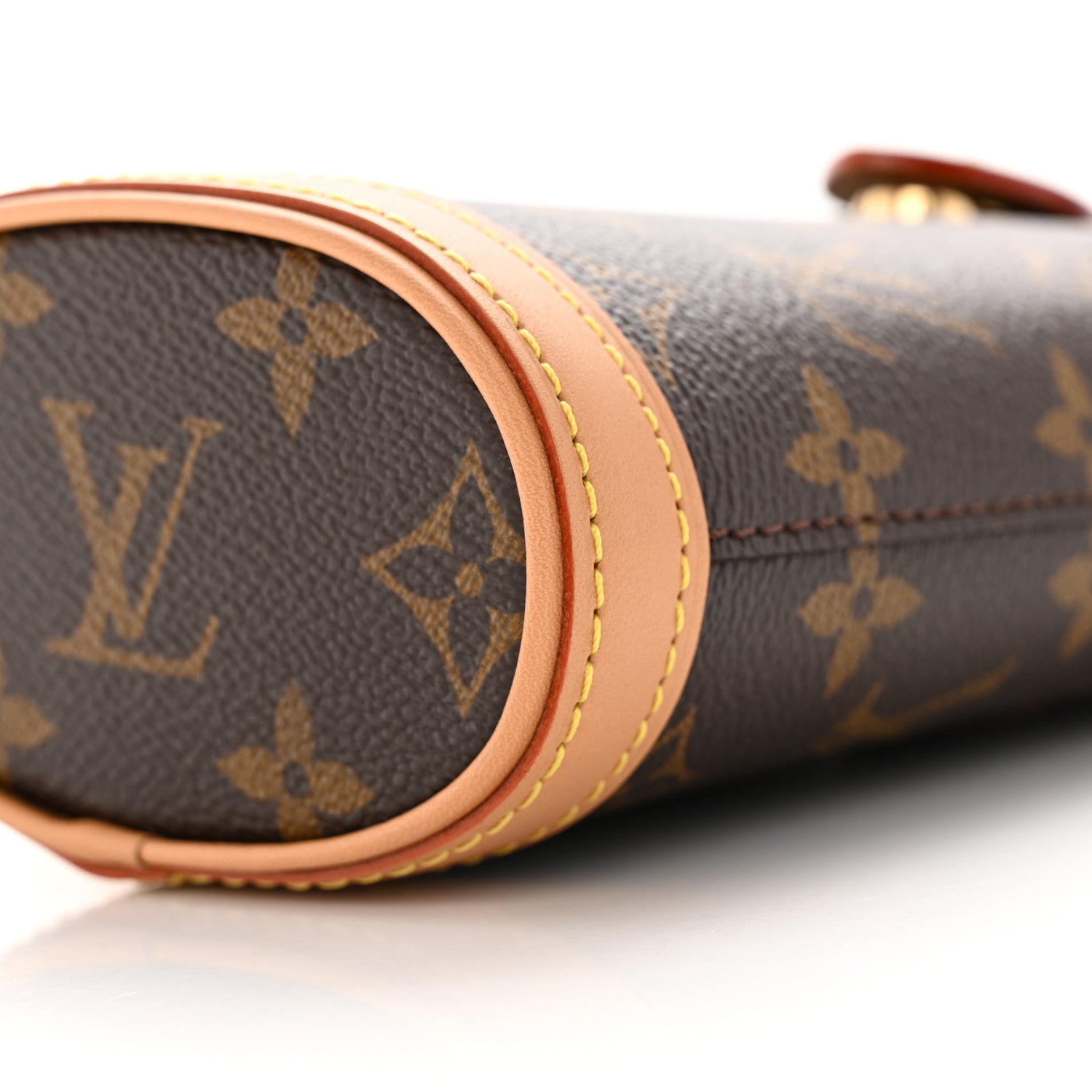 Louis Vuitton Monogram Fold Me Pouch 9 of 11