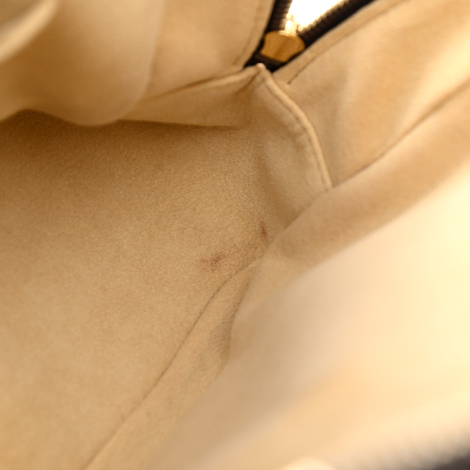 Louis Vuitton Monogram Manhattan GM 13 of 20