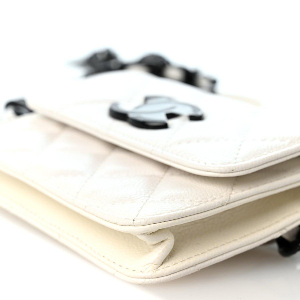 Caviar Quilted My Everything Belt Flap Card Holder White