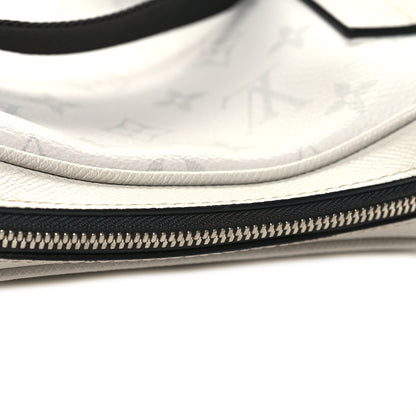 Louis Vuitton Taiga Monogram Outdoor Bumbag White 11 of 11
