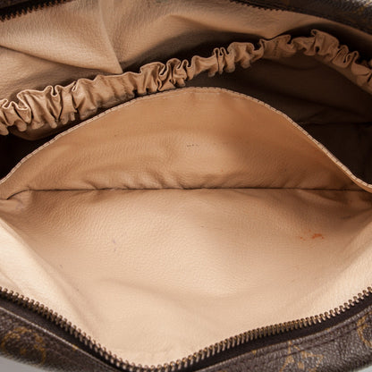Louis Vuitton Monogram Trousse Toilette 28 12 of 12