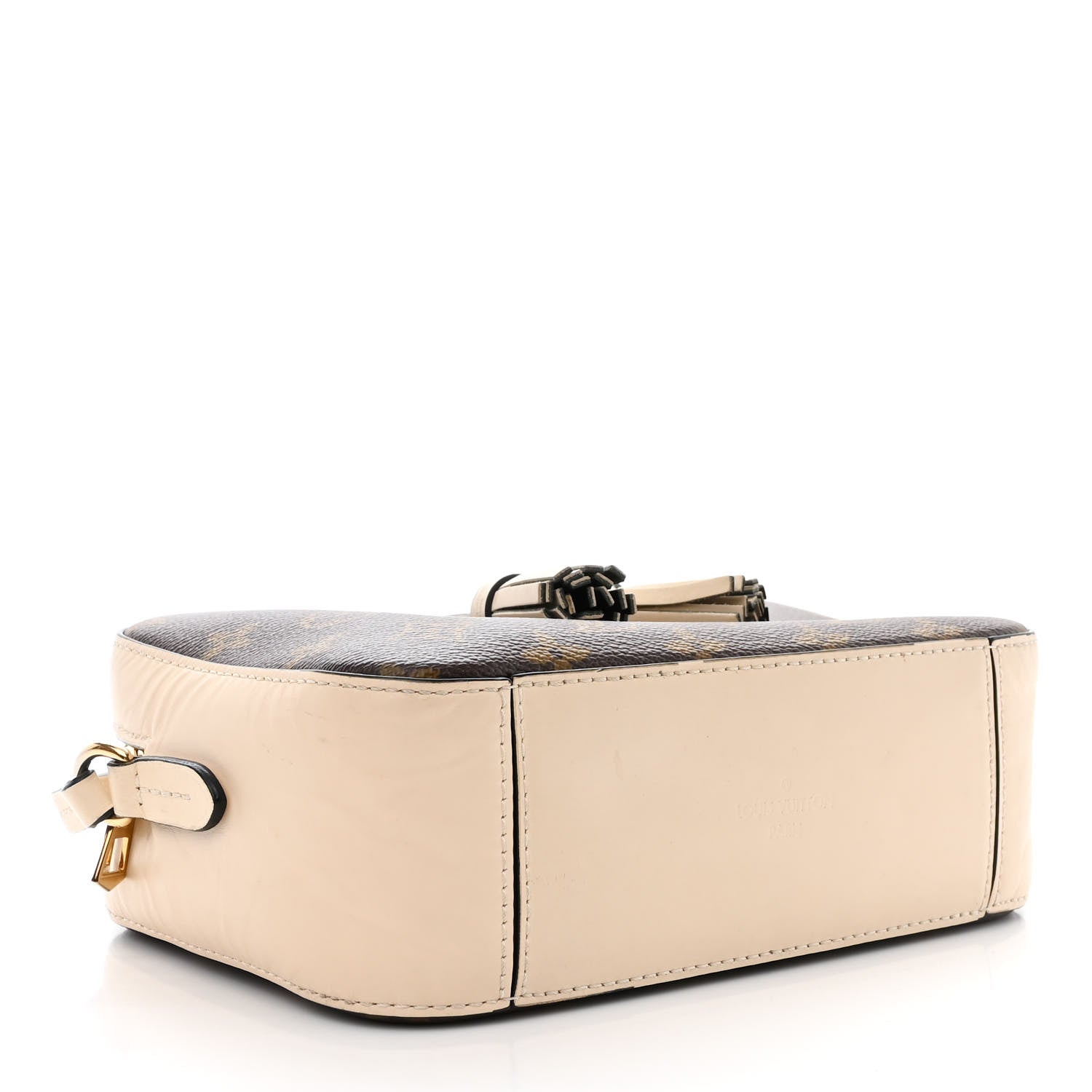 Louis Vuitton Monogram Saintonge Creme 4 of 13