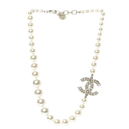 Chanel Graduated Pearl CC Short Necklace Gold 3 of 5