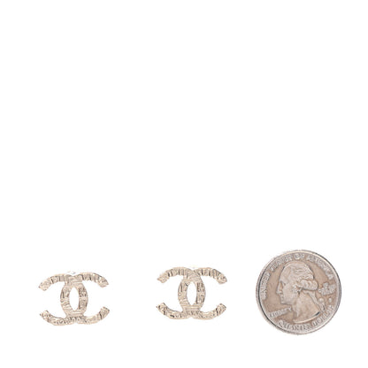 Chanel Metal Scarab CC Earrings Light Gold 2 of 5