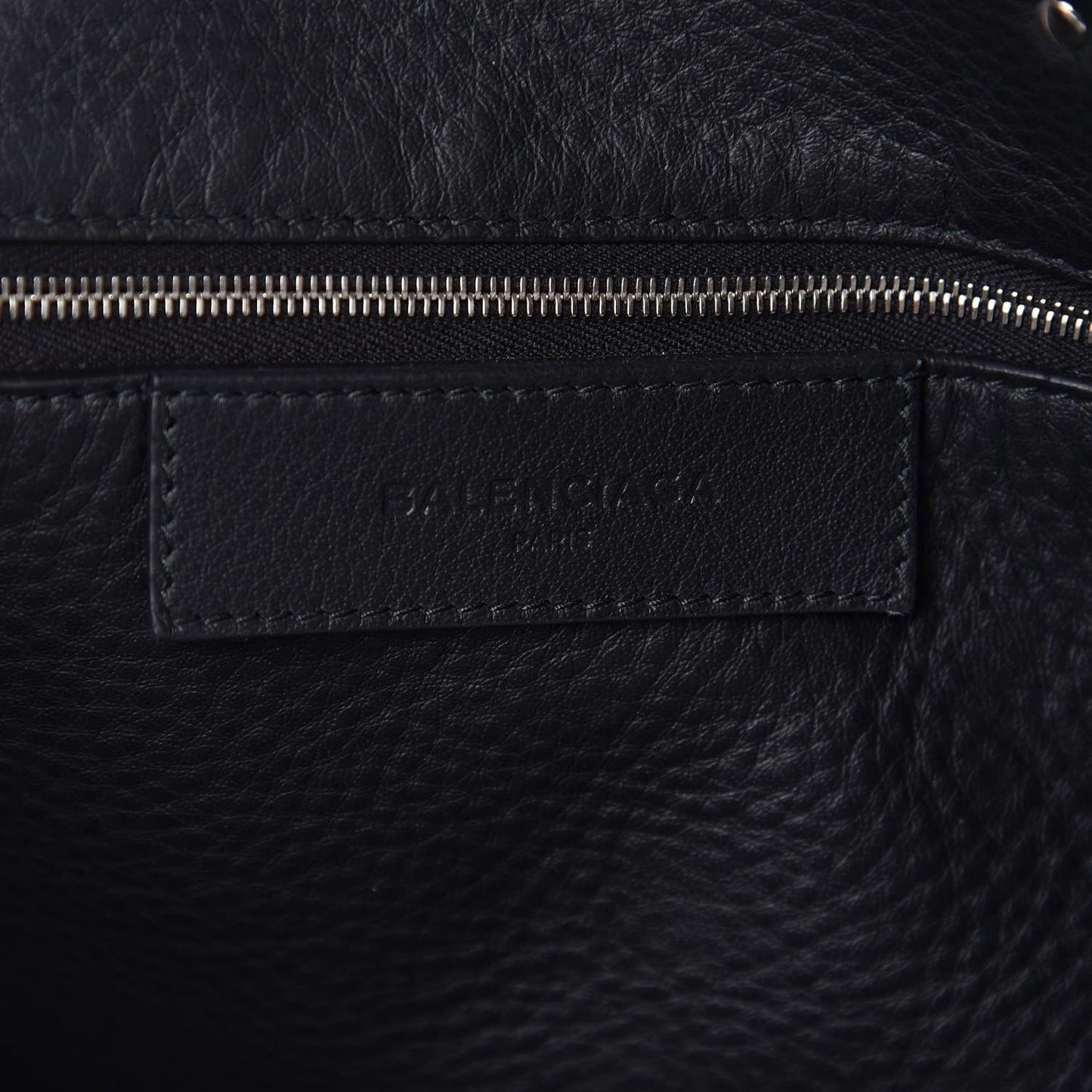 Supple Calfskin Papier A4 Zip Around Tote Black