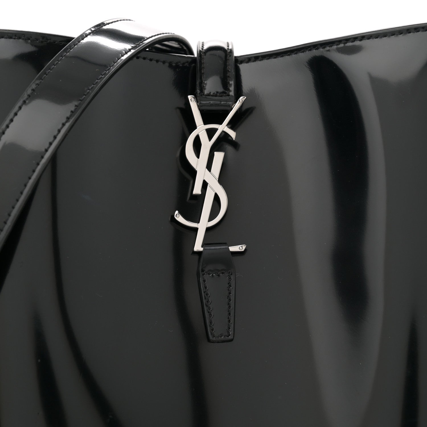 Saint Laurent Patent Calfskin Le 37 Bucket Bag Black 9 of 14