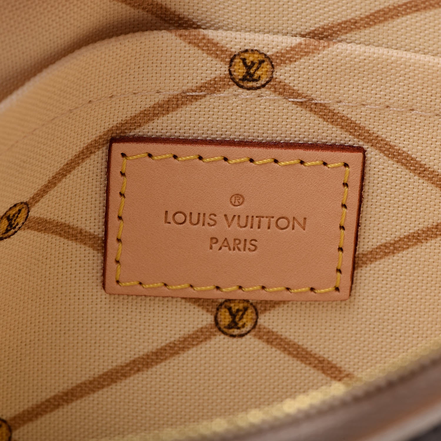 Louis Vuitton Damier Azur Summer Trunks MM GM Pochette 6 of 8