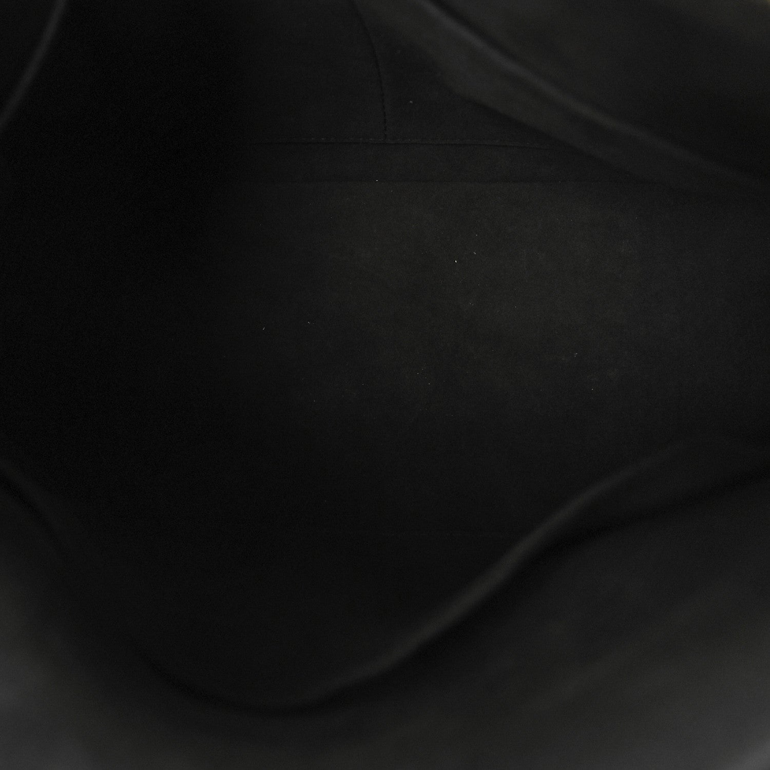 Louis Vuitton Monogram V Tote MM Black 5 of 10
