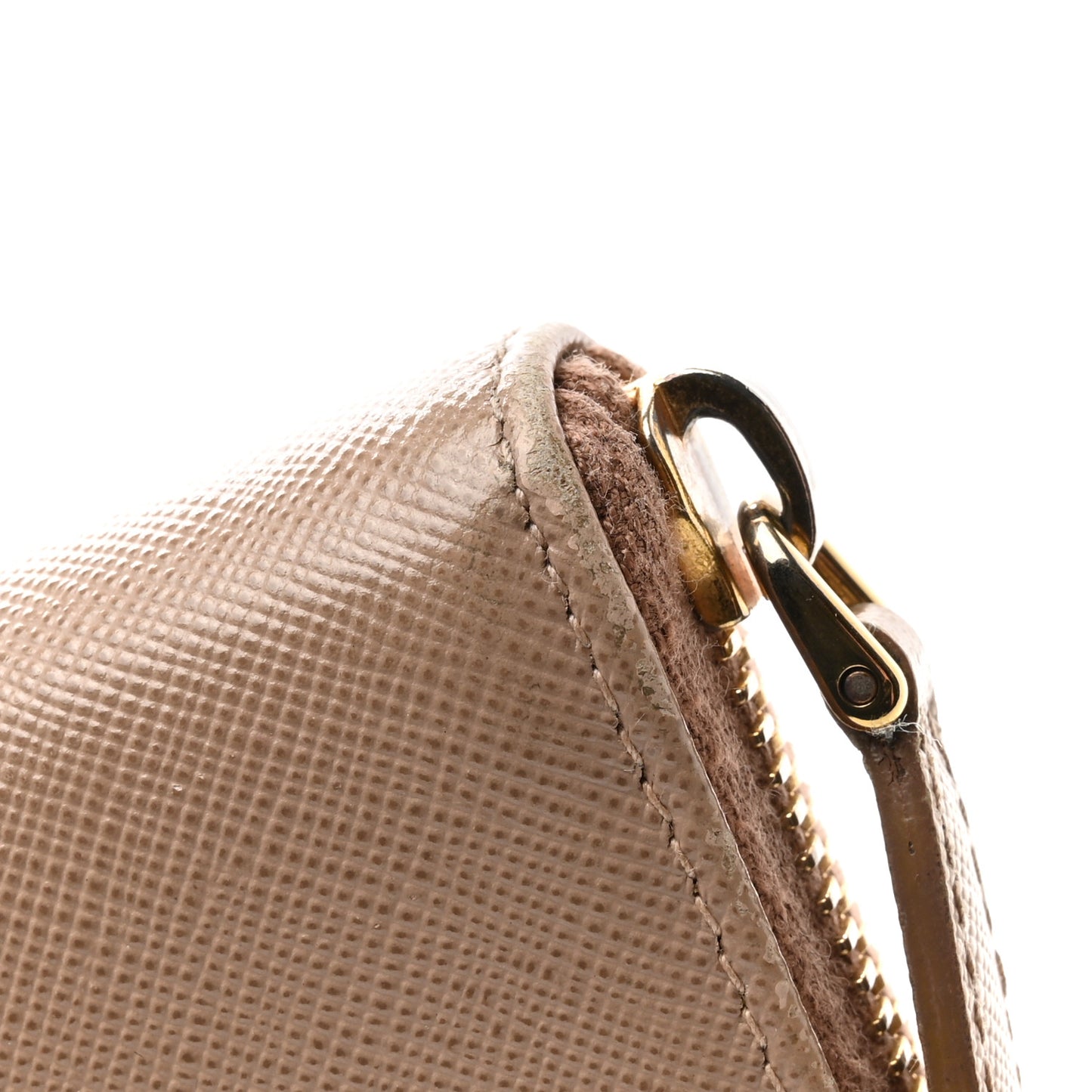 Saffiano Fiocco Bow Zip Around Wallet Cammeo