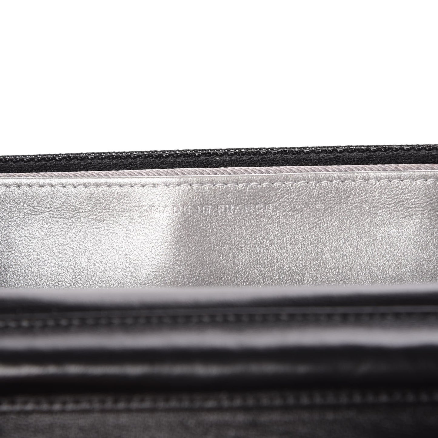 Lambskin Camellia Embossed Wallet On Chain WOC Black