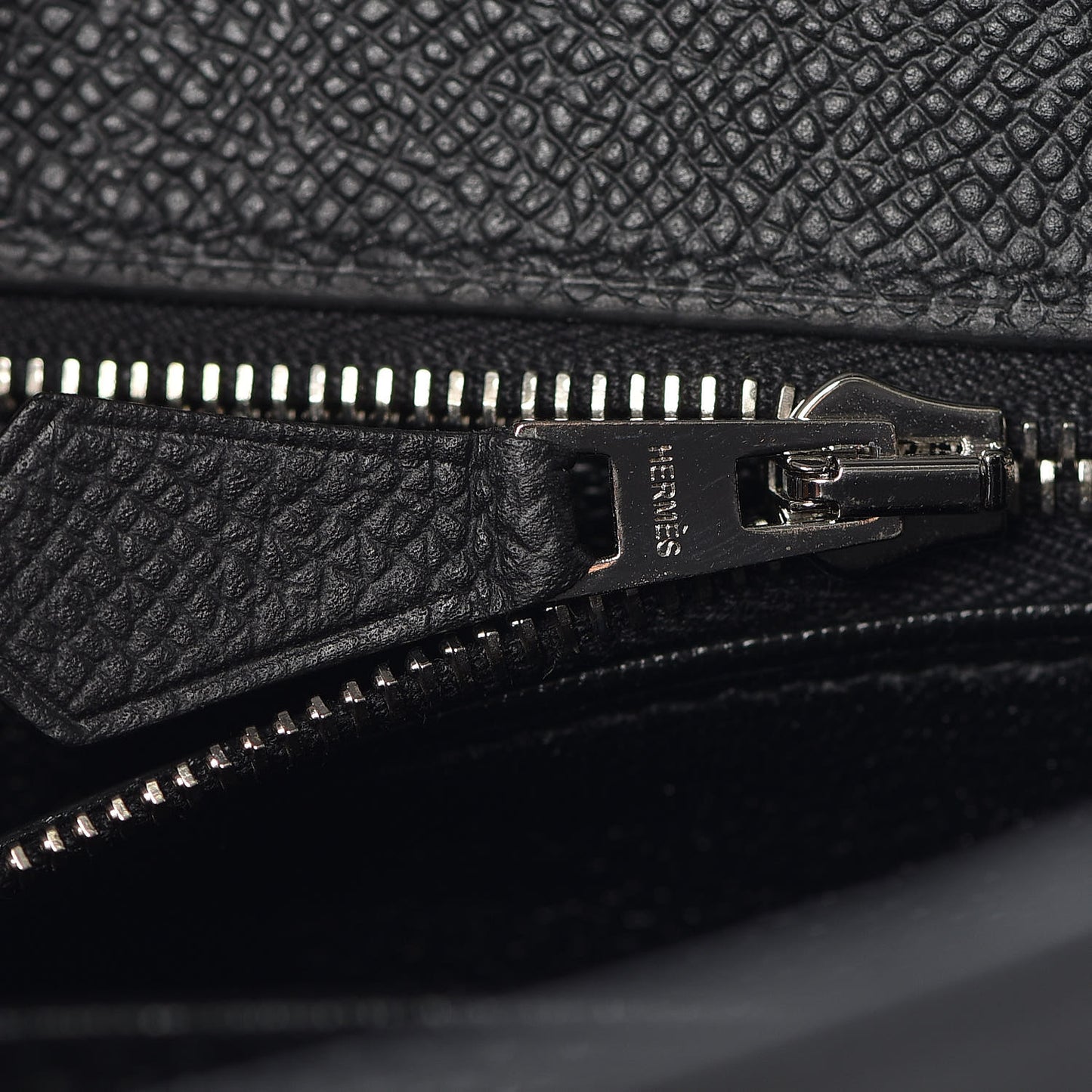 Epsom Kelly Sellier 25 Black
