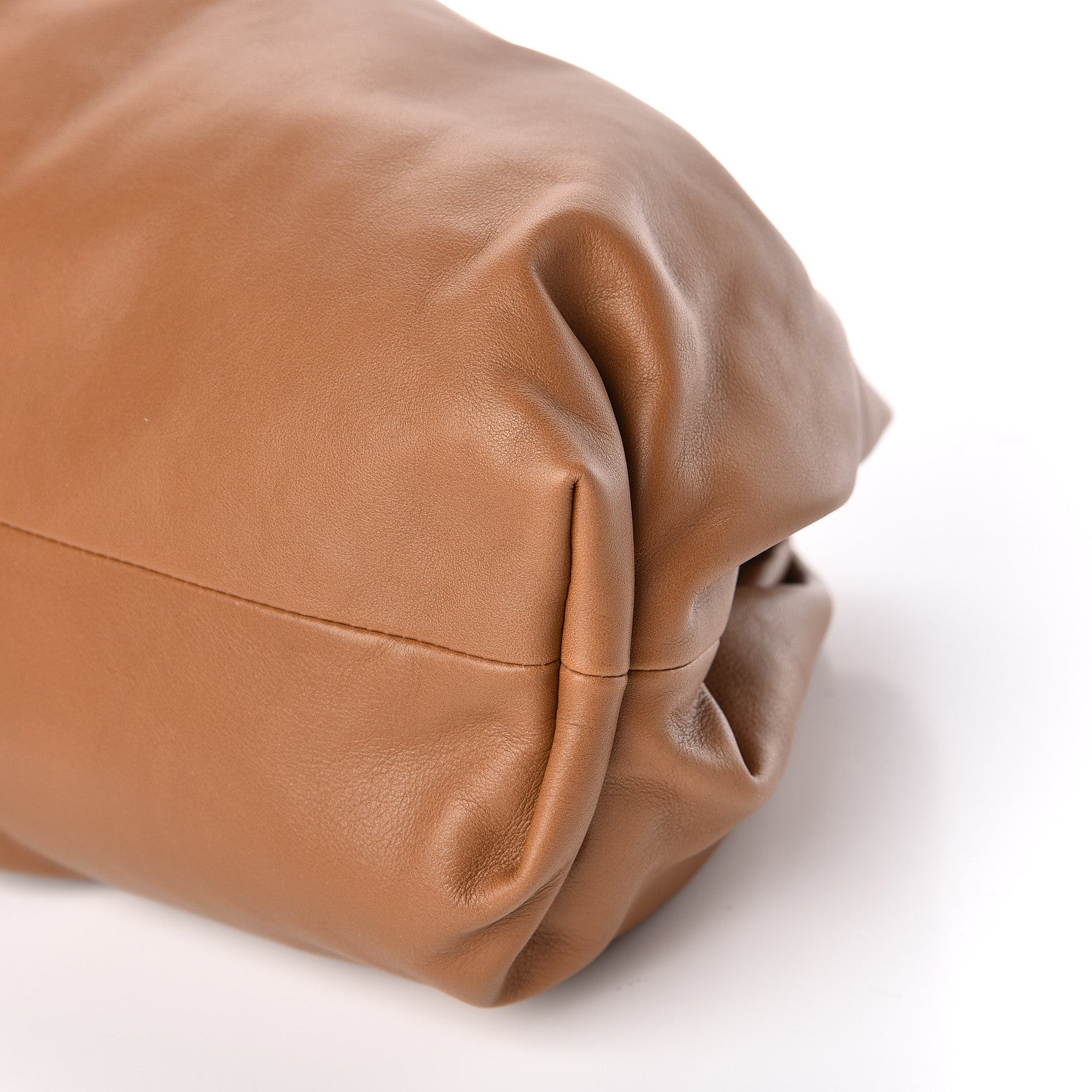 Bottega Veneta Smooth Butter Calf The Pouch Oversized Clutch Cammello 9 of 9