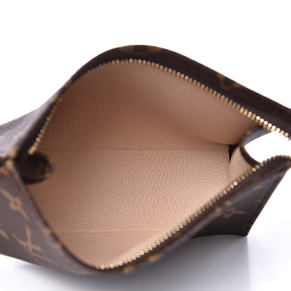 Louis Vuitton Monogram Toiletry Pouch 15 4 of 9