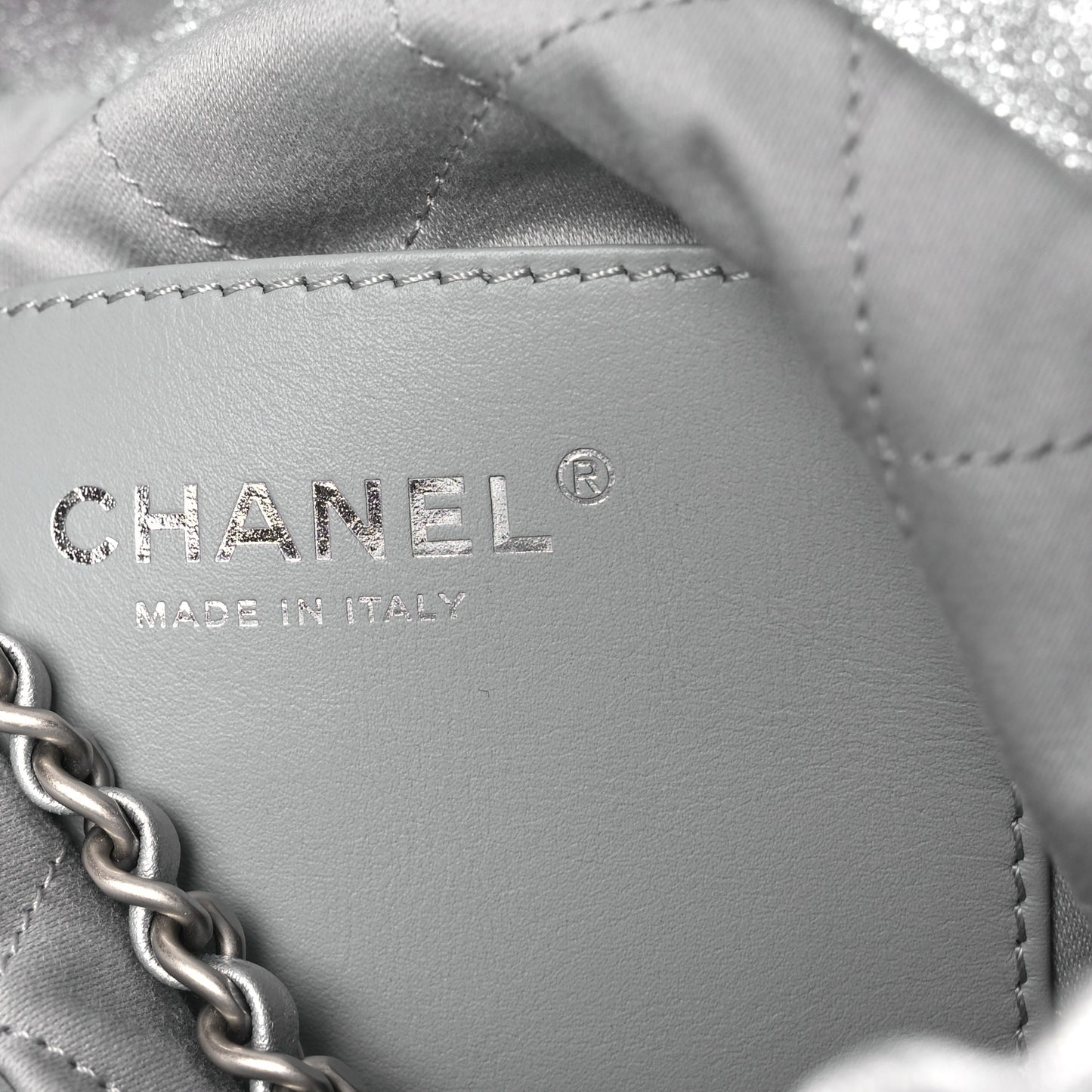 Metallic Lambskin Quilted Mini Chanel 22 Silvery