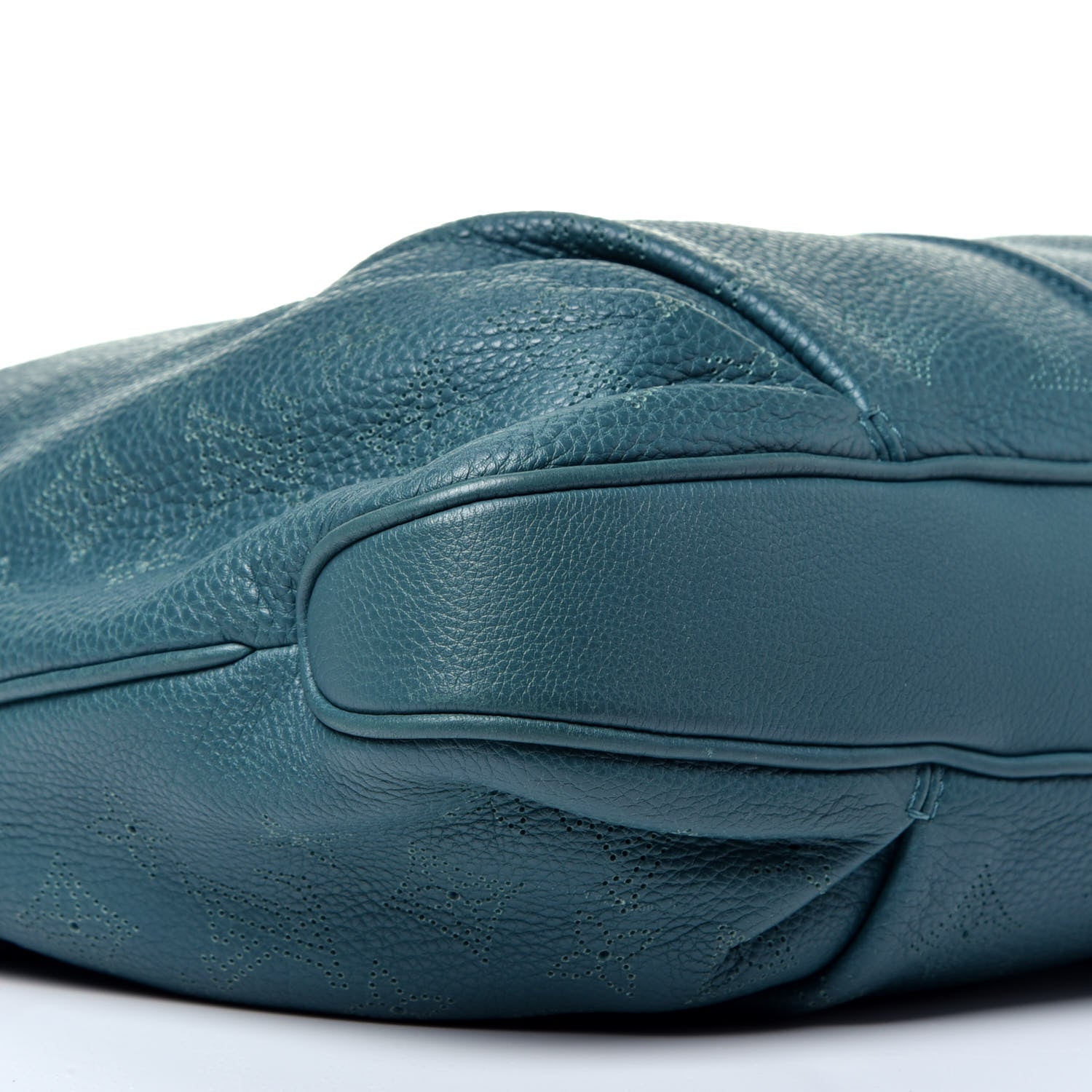 Louis Vuitton Mahina Selene MM Lagon 9 of 10