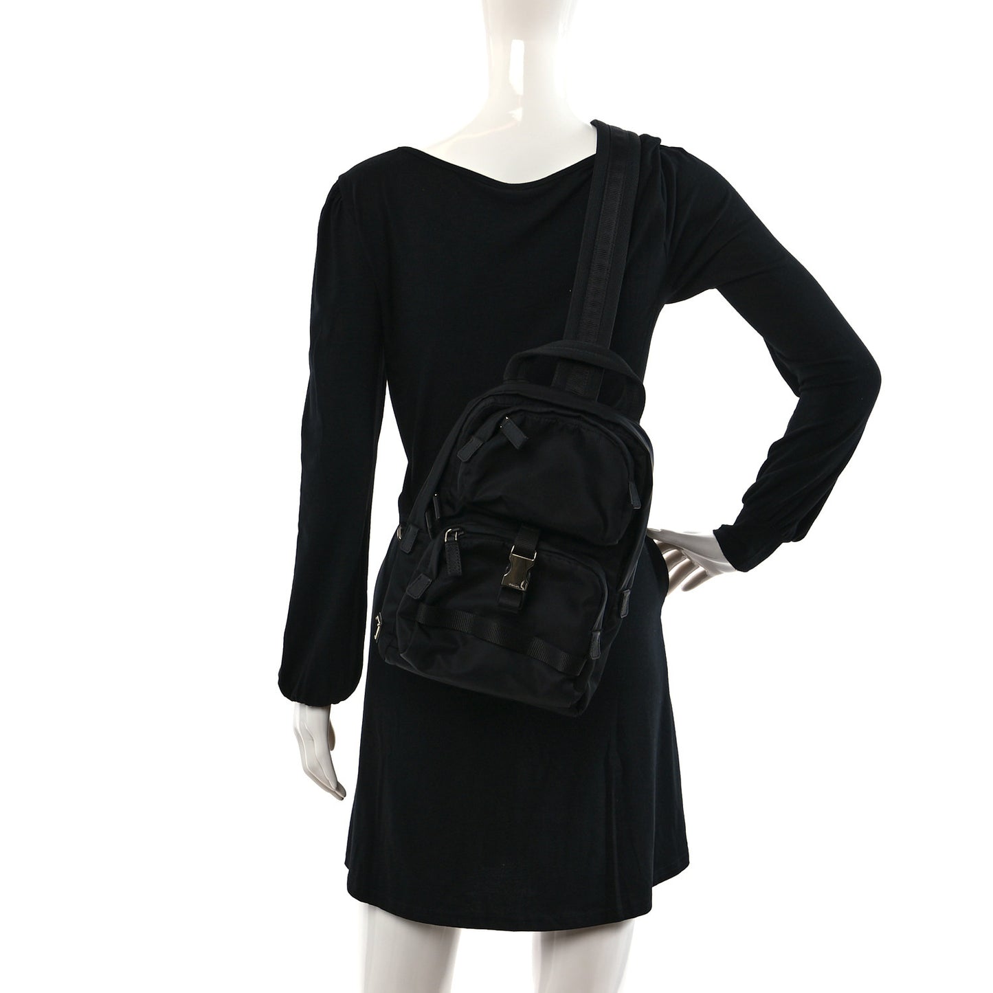 Tessuto Nylon Montagna Sling Backpack Black