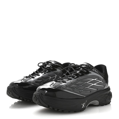 Louis Vuitton Monogram Discovery Lace Up Sneakers 9.5 Black Silver 4 of 9