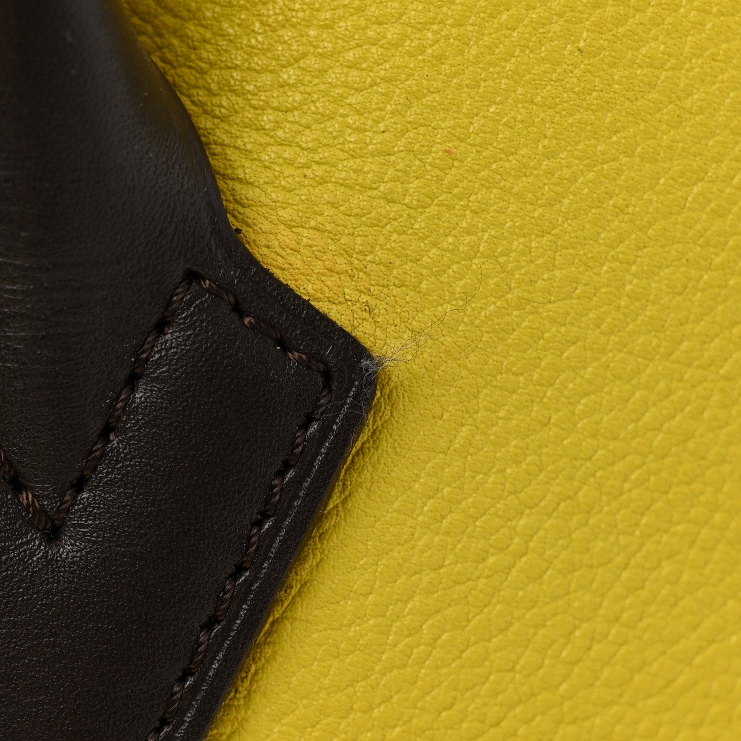 Louis Vuitton Veau Cachemire Tote W PM Pistache 14 of 14