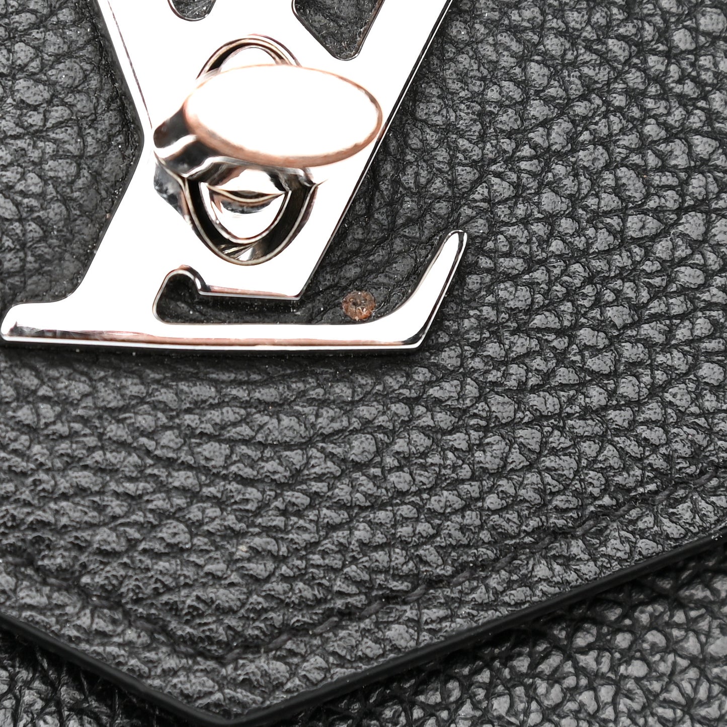Soft Calfskin My Lockme Pochette Black