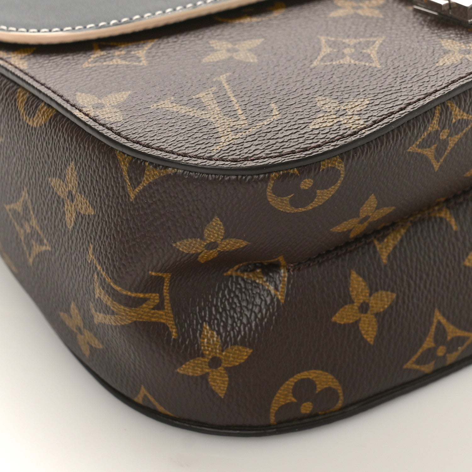 Louis Vuitton Calfskin Monogram Chain It Bag PM Black 7 of 8