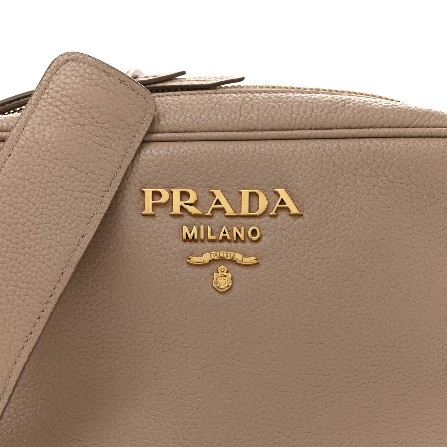 Vitello Phenix Camera Bag Cammeo