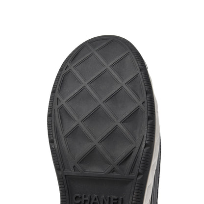 Chanel Velvet Calfskin Mixed Fibers CC Sneakers 38.5 Black 13 of 17