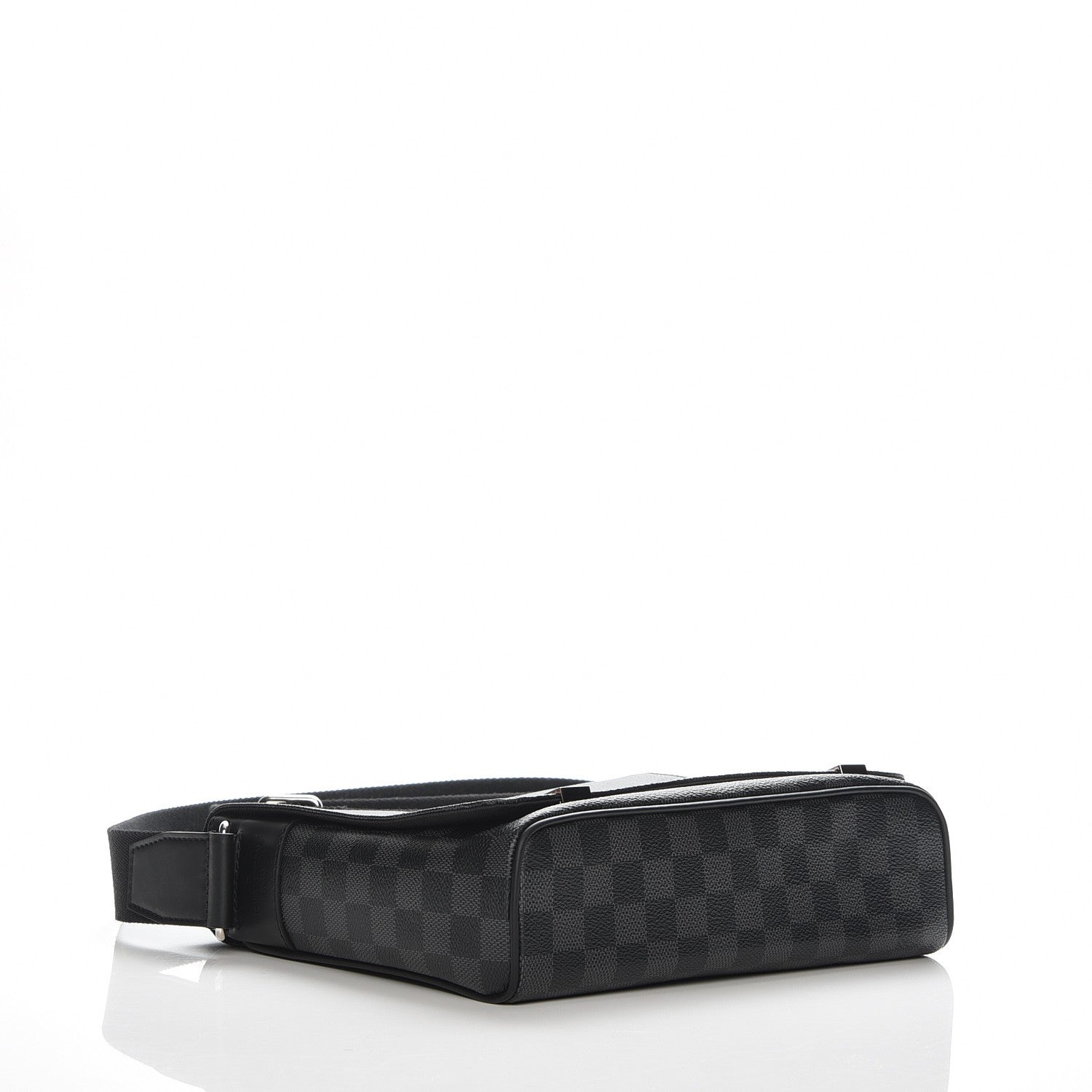 Louis Vuitton Damier Graphite District PM 4 of 8