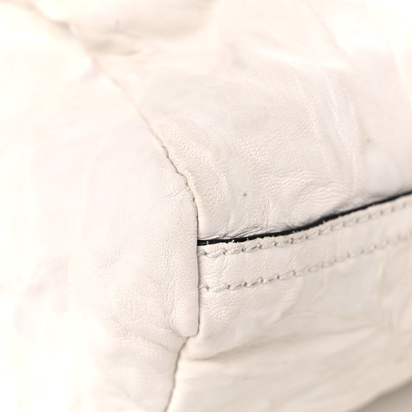 Tumbled Sheepskin Mini Pandora Off White