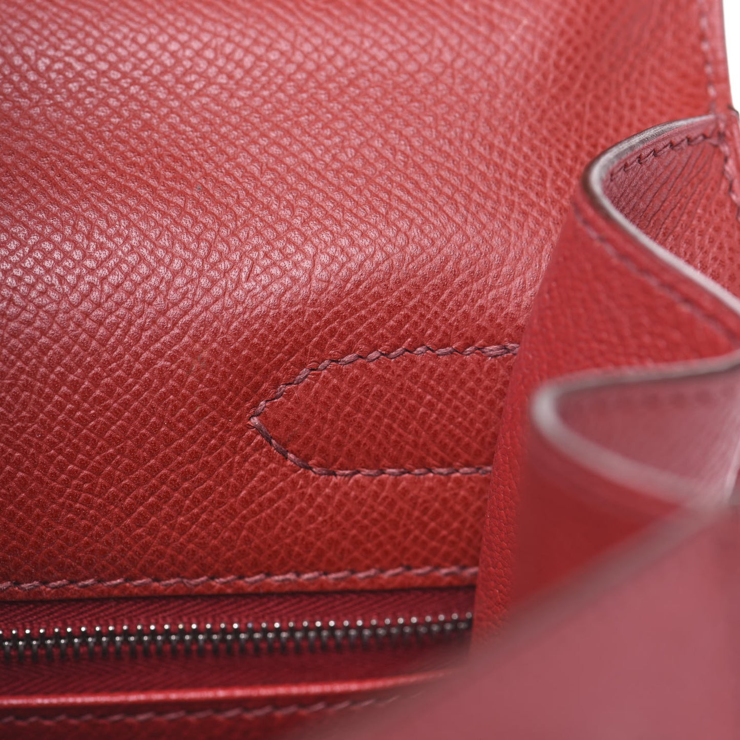 Epsom Kelly Sellier 32 Rouge Garance