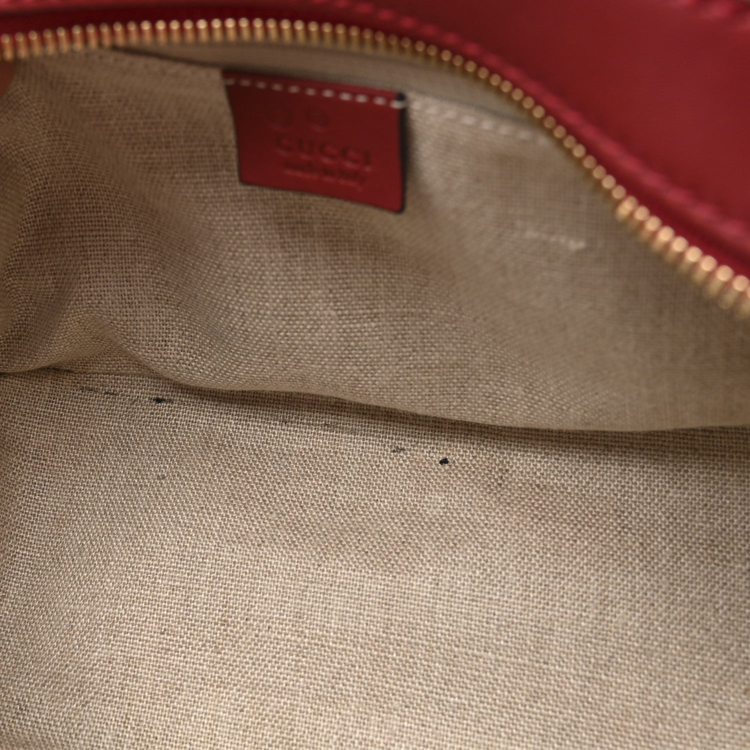 Gucci Soft Microguccissima Small Crossbody Bag Rosso 11 of 16