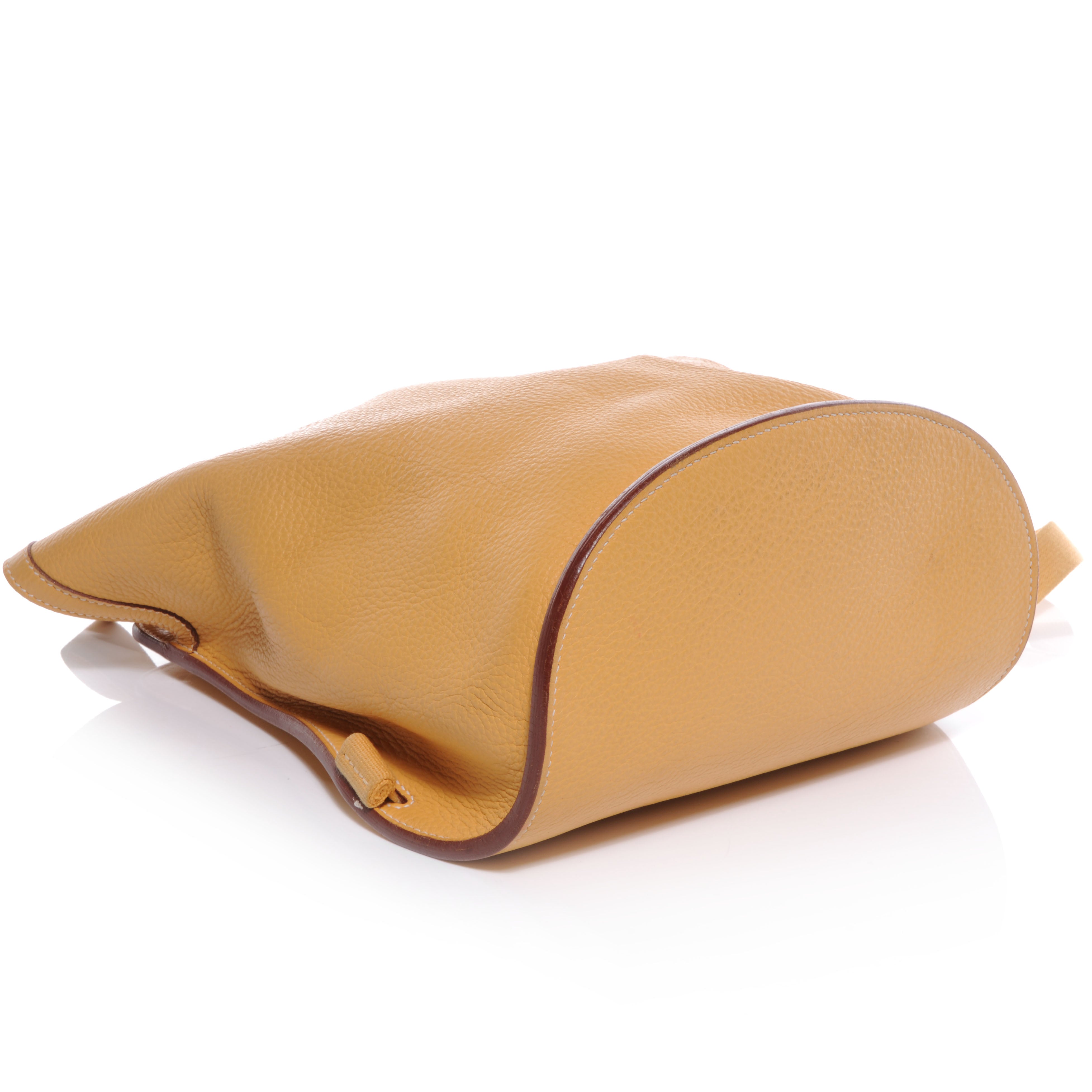 Hermes Taurillon Clemence Sherpa Backpack Sable 61569 – FASHIONPHILE
