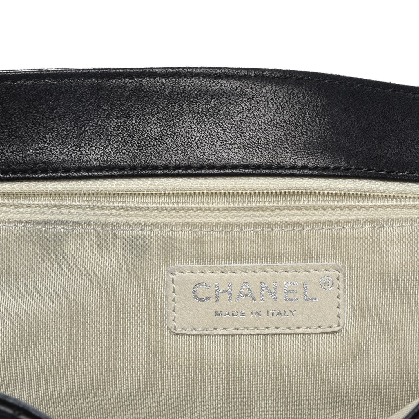 Washed Lambskin Quilted Maxi Chain Around Flap Black