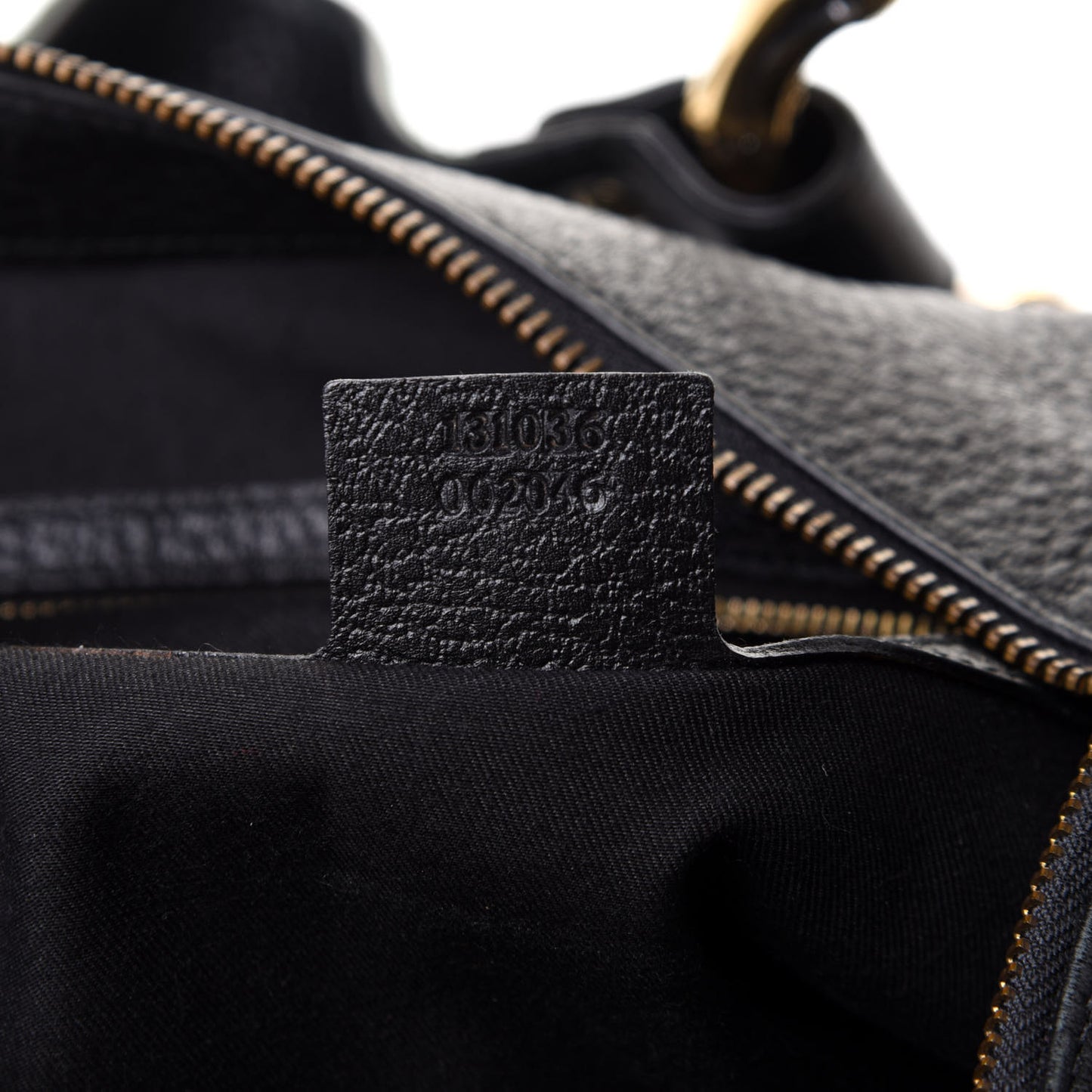 Pebbled Calfskin Web Bamboo Ring Hobo Black