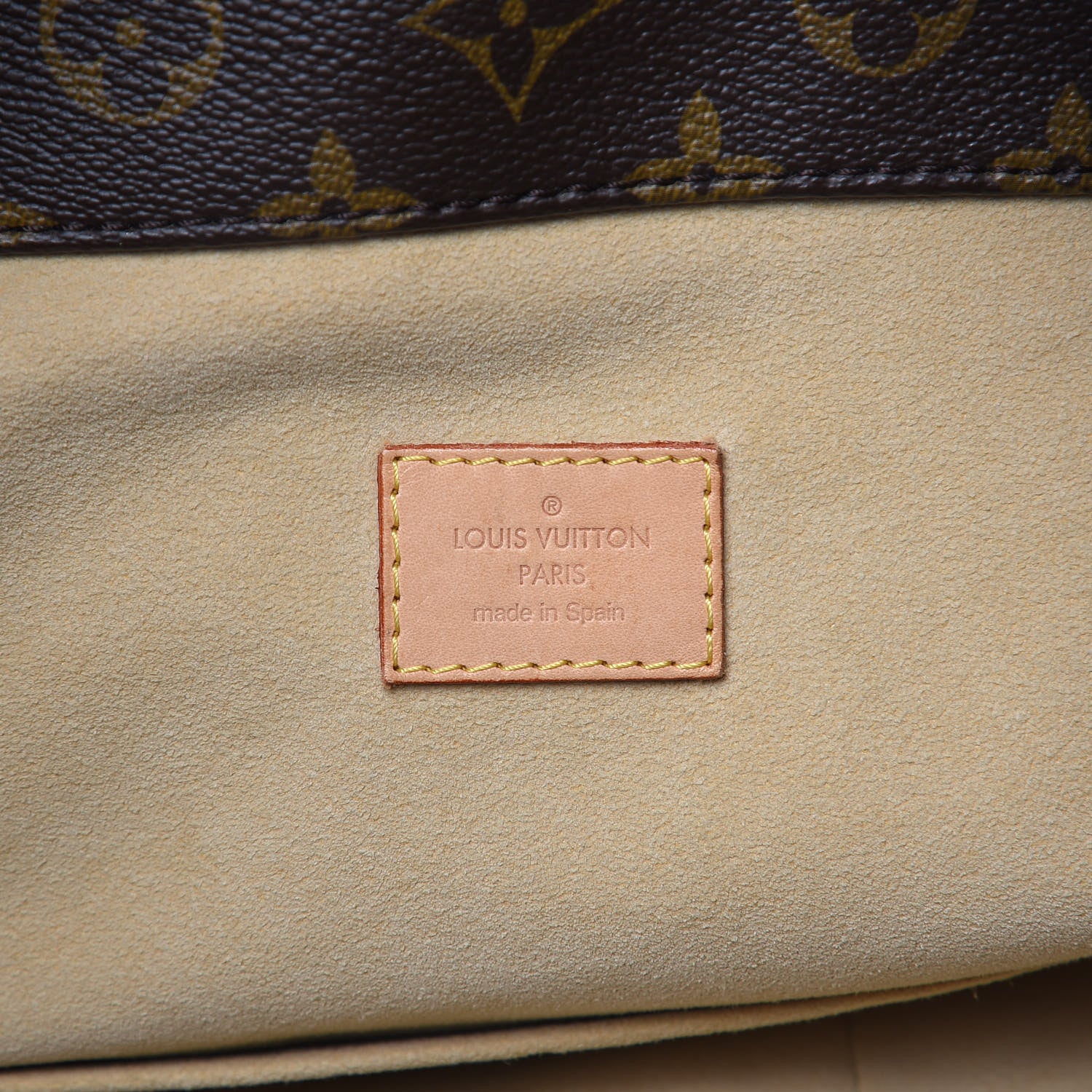Louis Vuitton Monogram Artsy GM 6 of 9