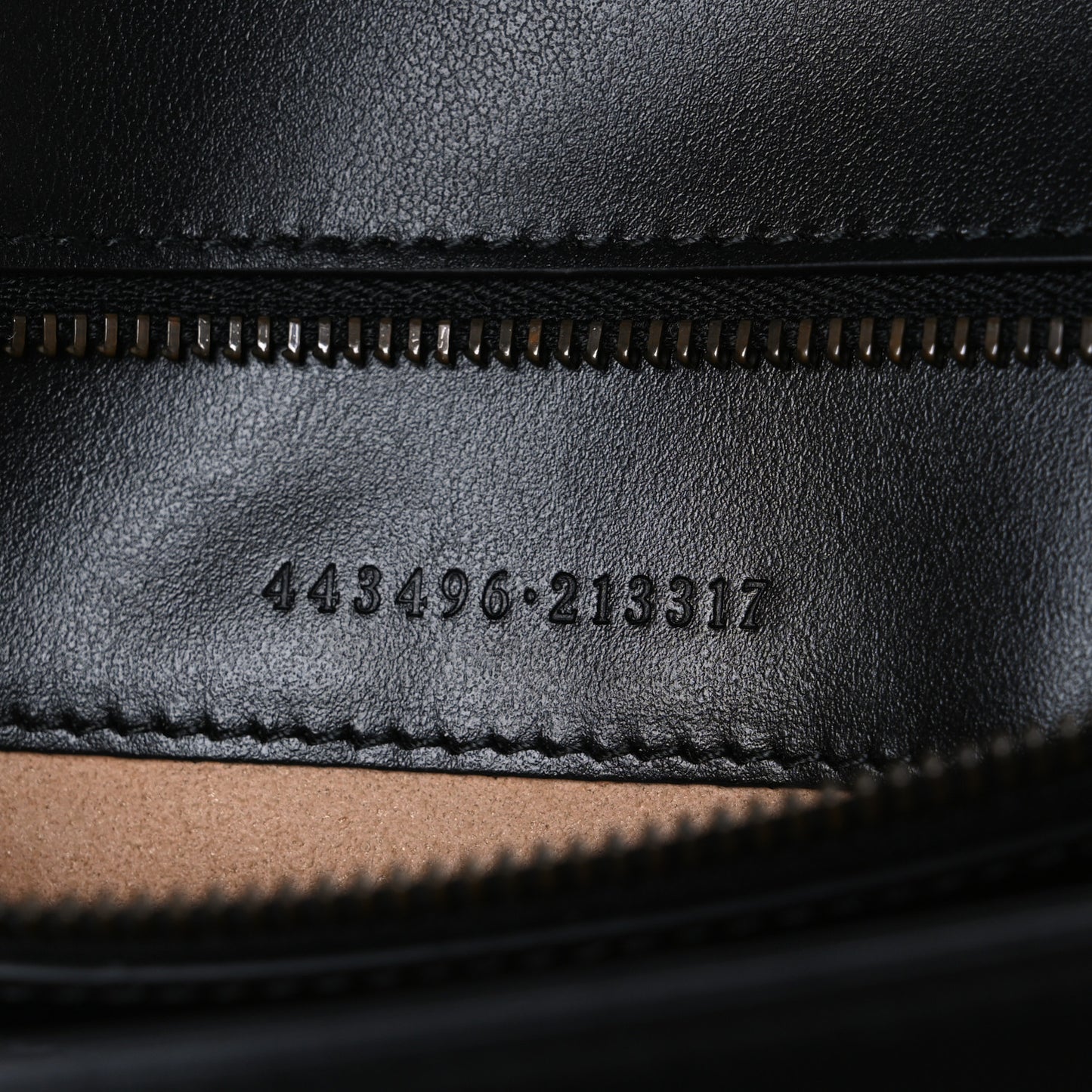 Calfskin Matelasse Medium GG Marmont Shoulder Bag Black