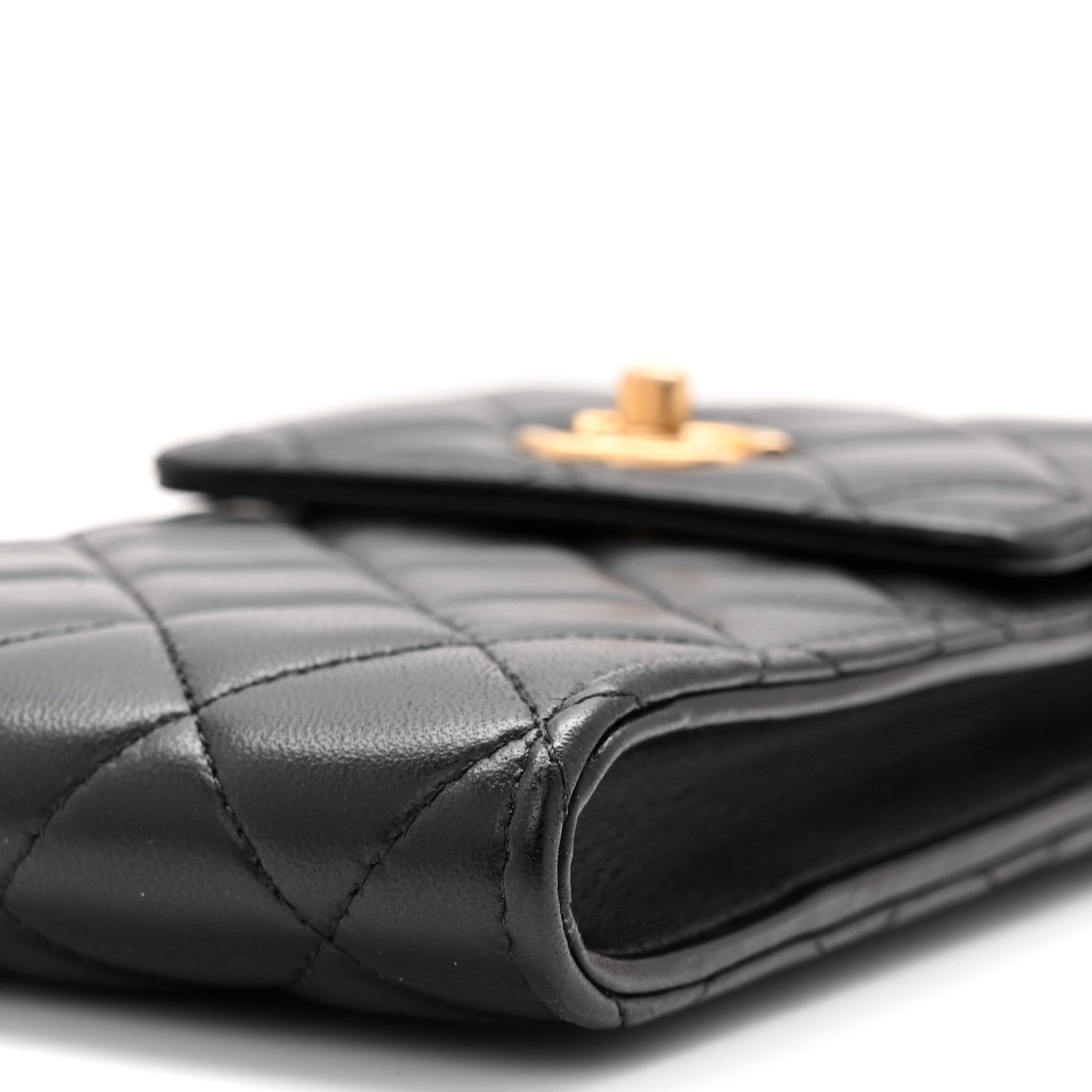 ヴィンテージシャネル Chanel Vintage Trapezoid Flap Black Lambskin - Luxe Du Jour