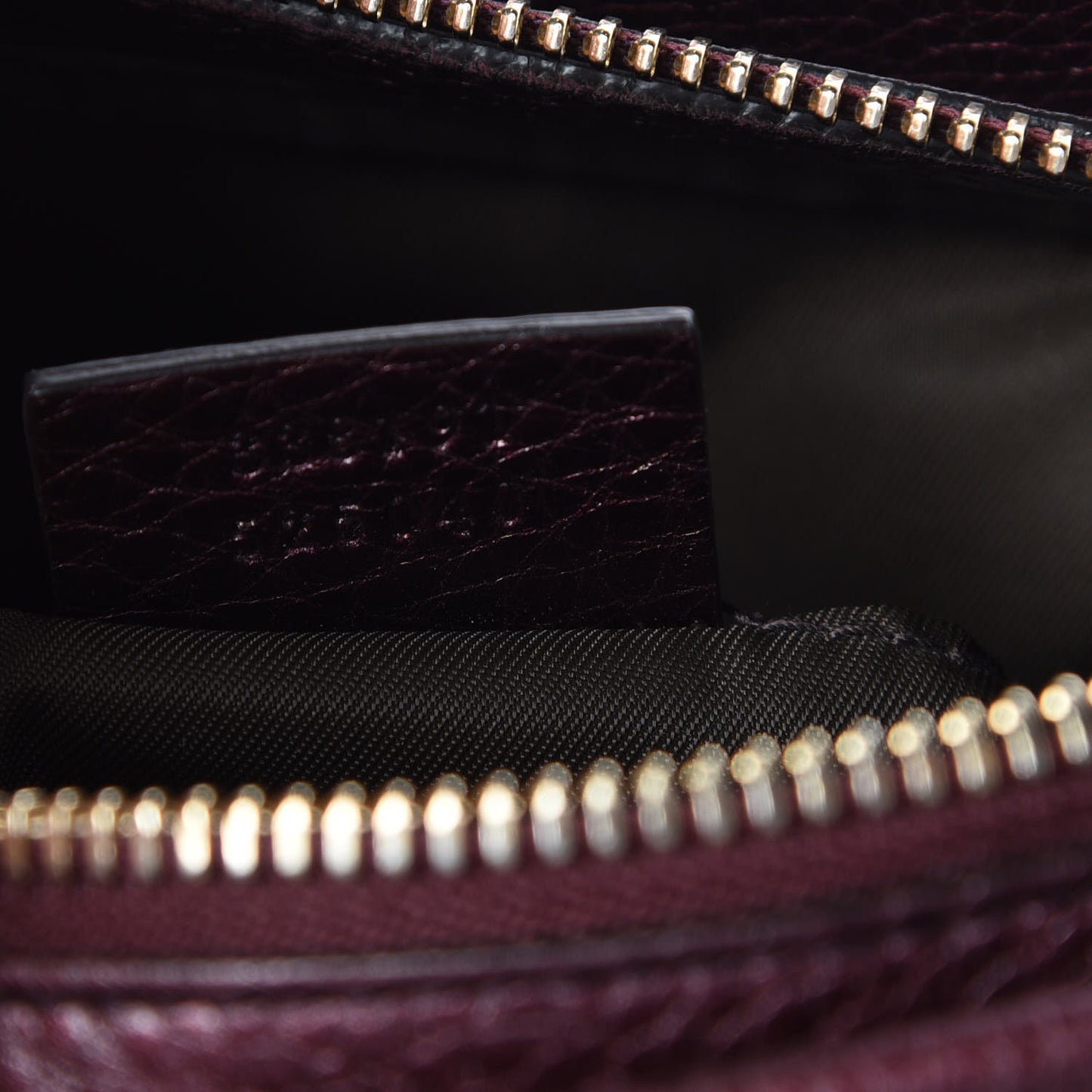 Metallic Pebbled Calfskin Soho Cosmetic Case Burgundy