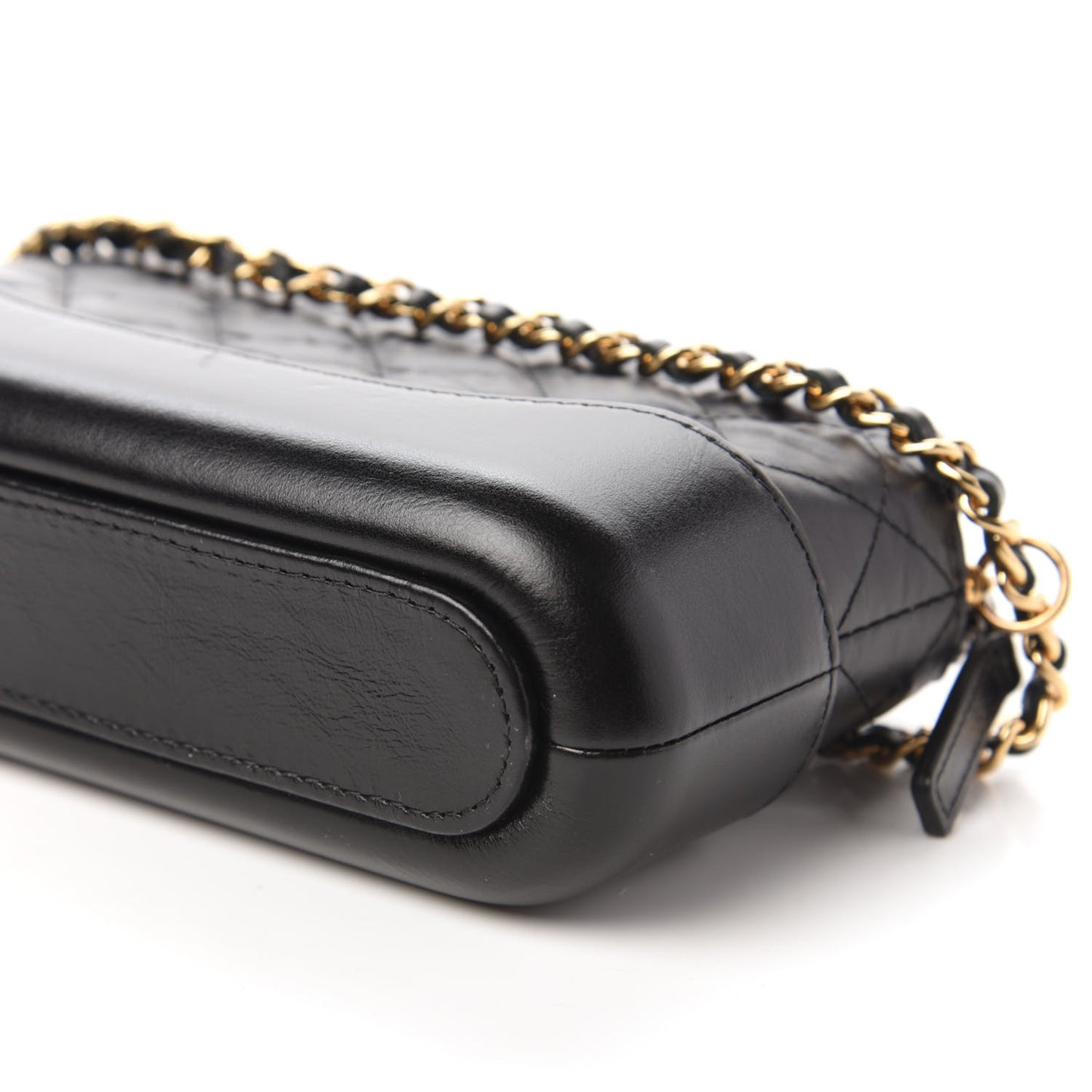 Aged Calfskin Quilted Small Gabrielle Clutch With Chain Black