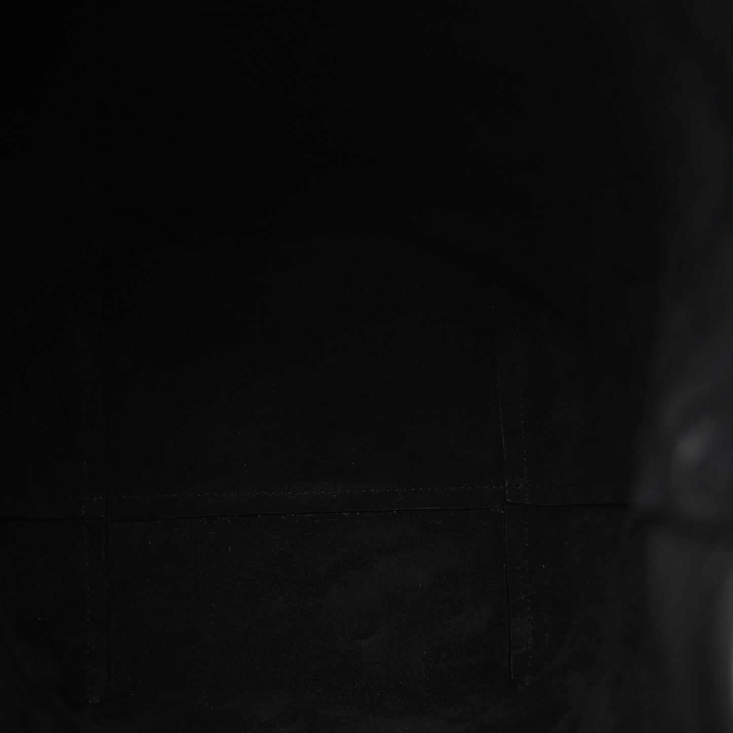 Grained Calfskin Medium N/S Park Black