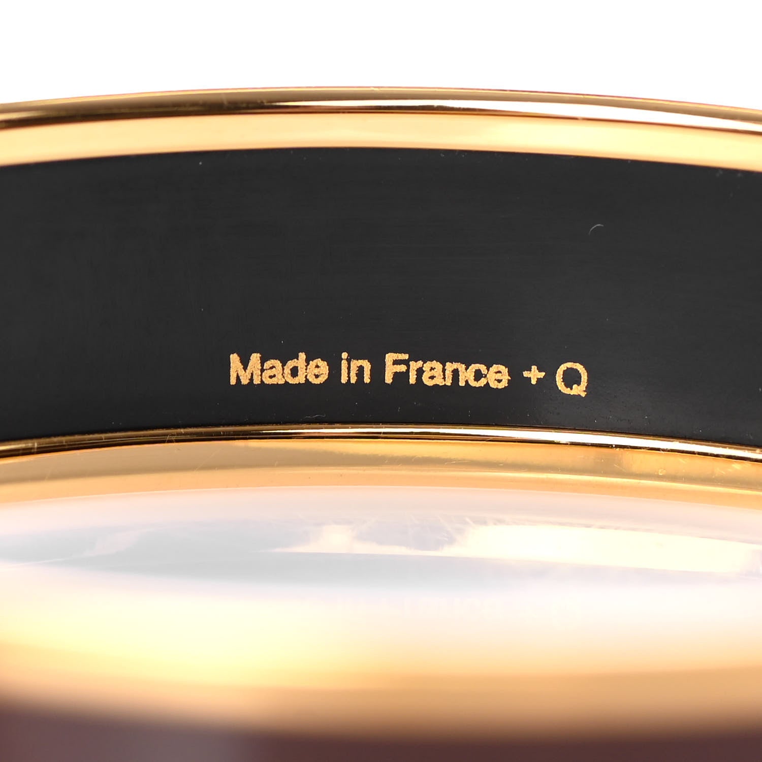 Hermes Enamel Printed Medium Caleche Bracelet 62 4 of 5