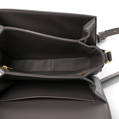 Celine Shiny Calfskin Medium Triomphe Pebble 5 of 9