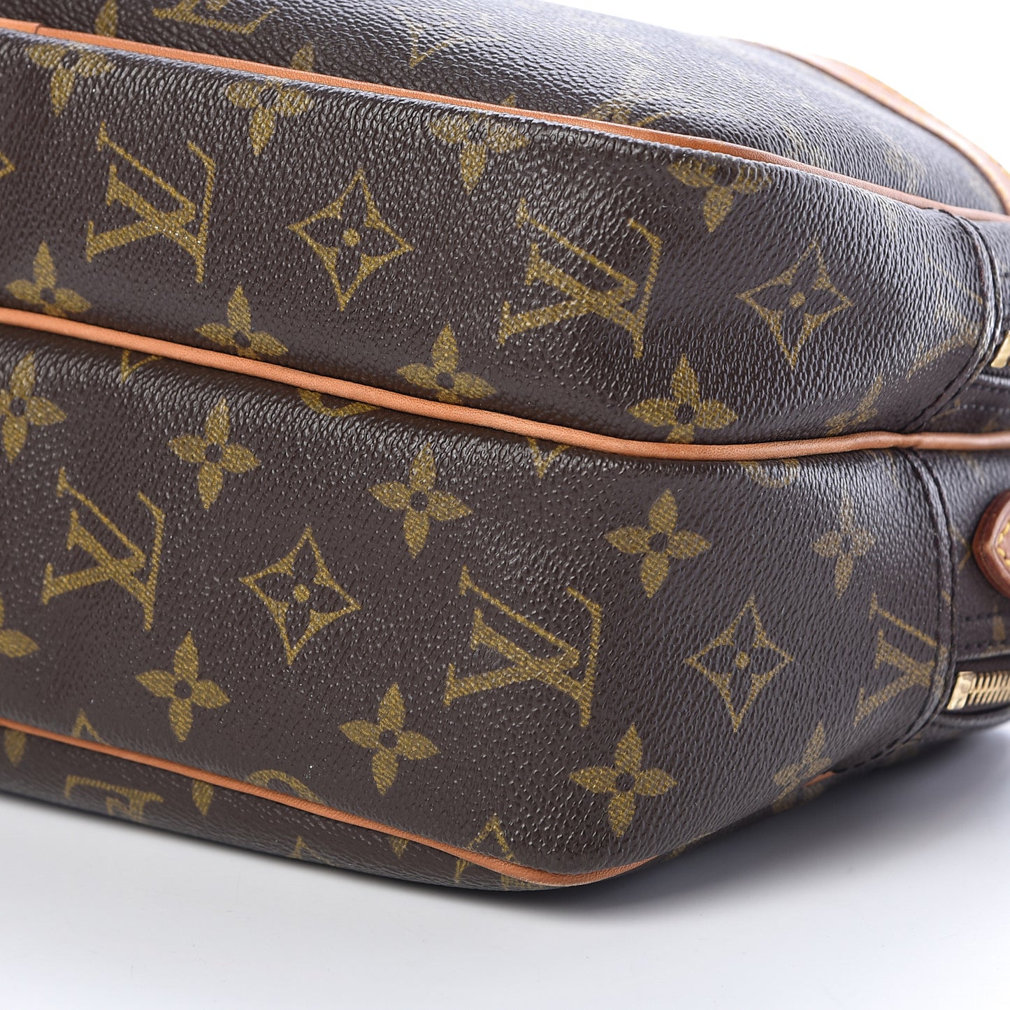 Monogram Reporter PM
