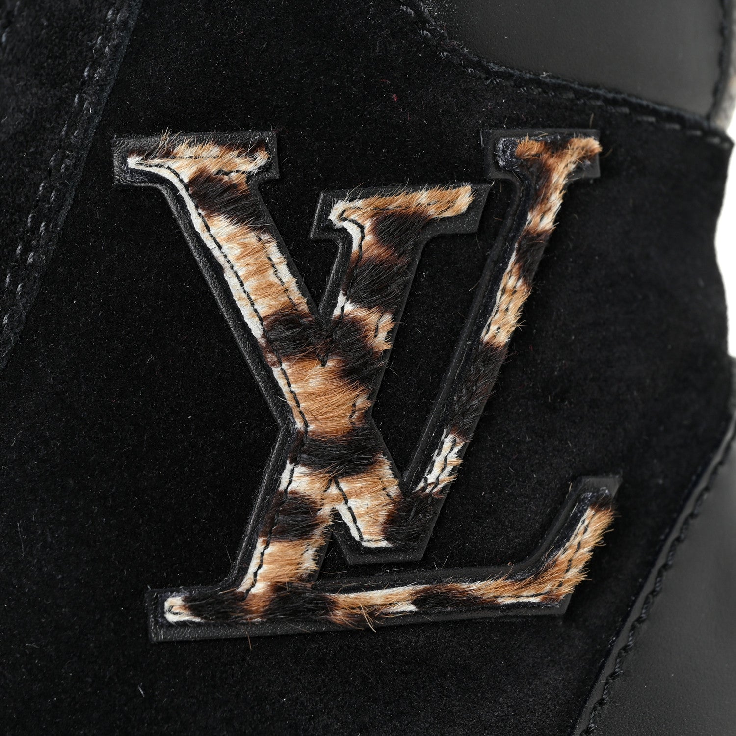 Louis Vuitton Suede Calfskin Monogram Laureate Platform Desert Boots 35.5 Black 8 of 9