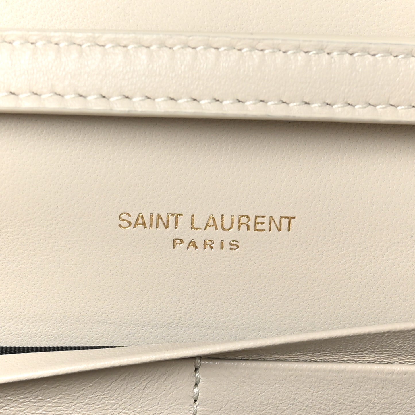 Lambskin Carre Quilted Cassandre Chain Wallet Blanc Vintage